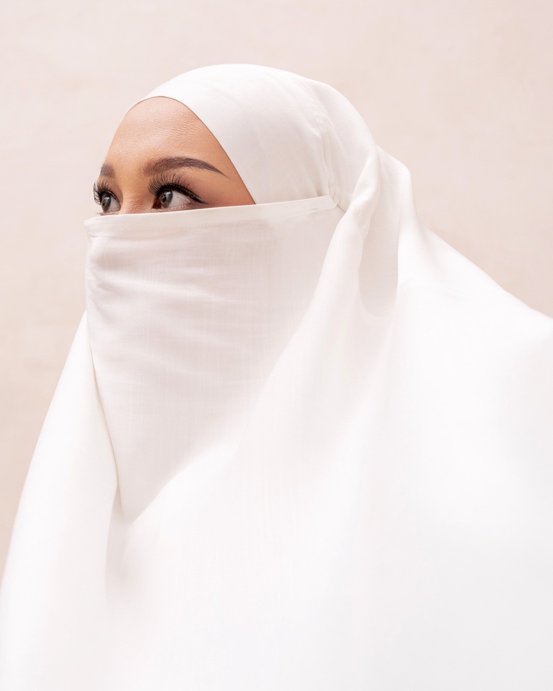 Saqqina Hijab - Khimar Hilya ( Jilbab Syari Khimar Haji dan Umrah Bahan Cordoba / Airflow Super Premium) - Anti Uv - Off White